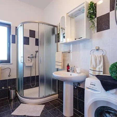 Mattinna Apartamento *